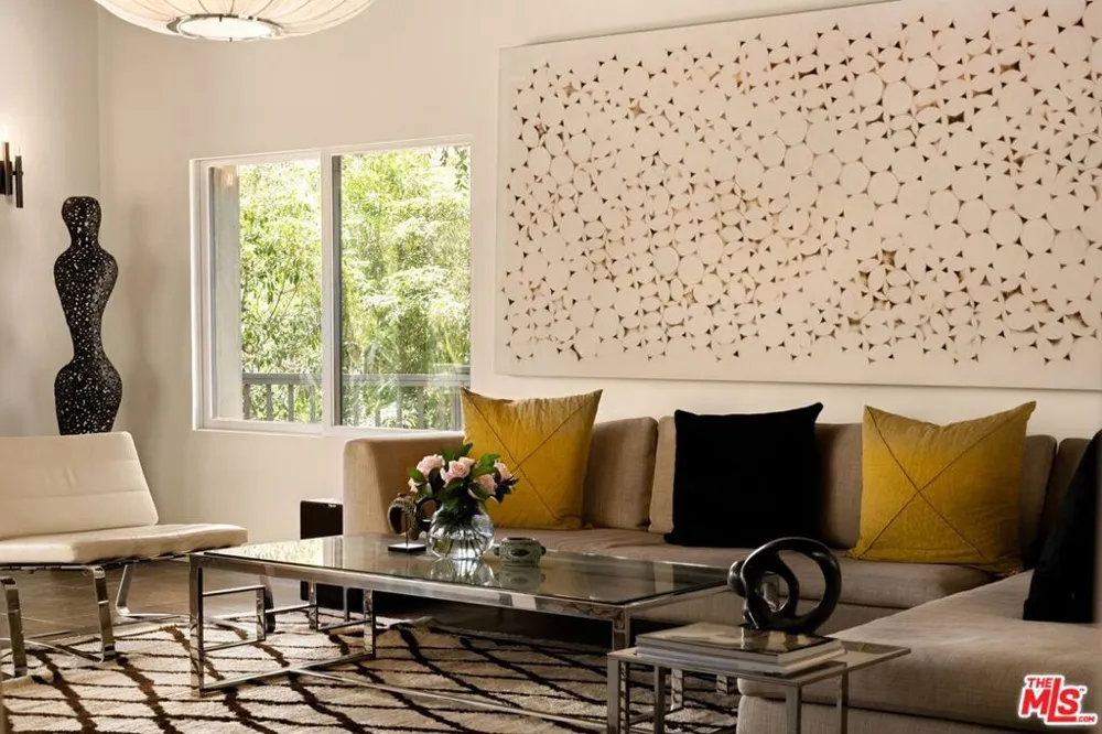 7770 Firenze Avenue Los Angeles, CA 90046