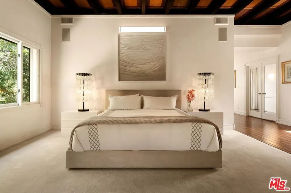 7770 Firenze Avenue Los Angeles, CA 90046