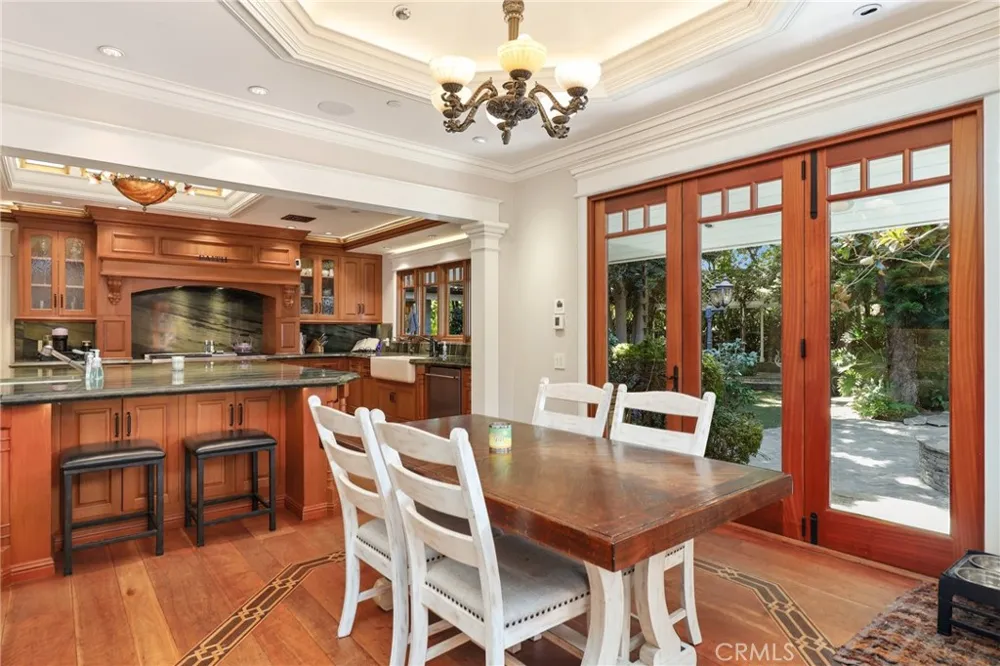 752 Creekview Orange, CA 92869