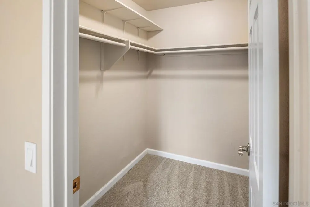 580 Camino de la Reina #321 San Diego, CA 92108