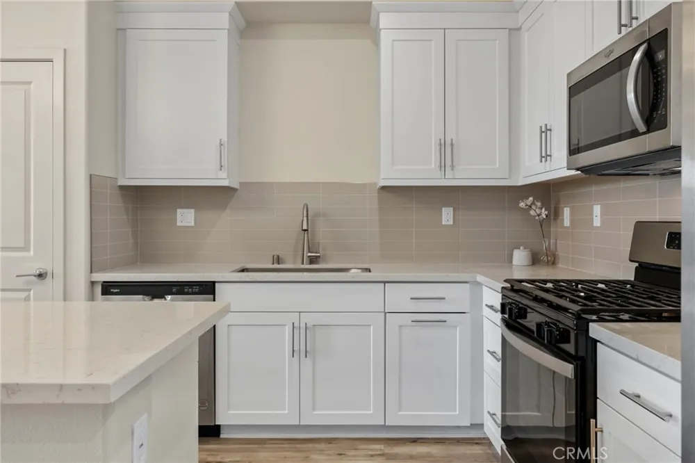 1112 Cardinal Way Covina, CA 91722