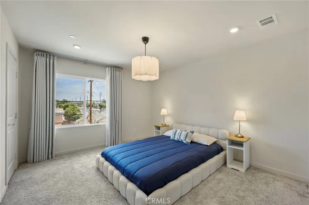 1112 Cardinal Way Covina, CA 91722