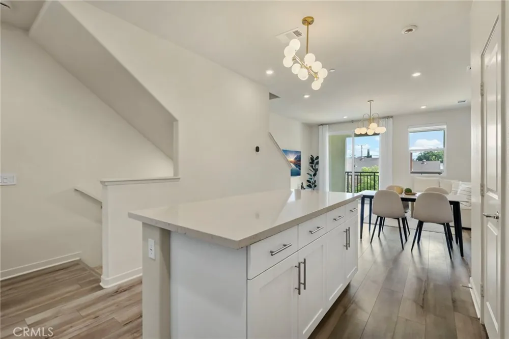 1112 Cardinal Way Covina, CA 91722