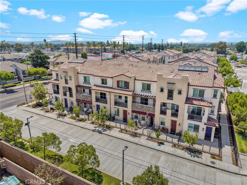 1112 Cardinal Way Covina, CA 91722