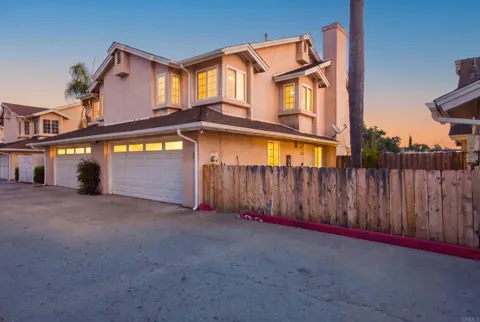 572 Hart Dr