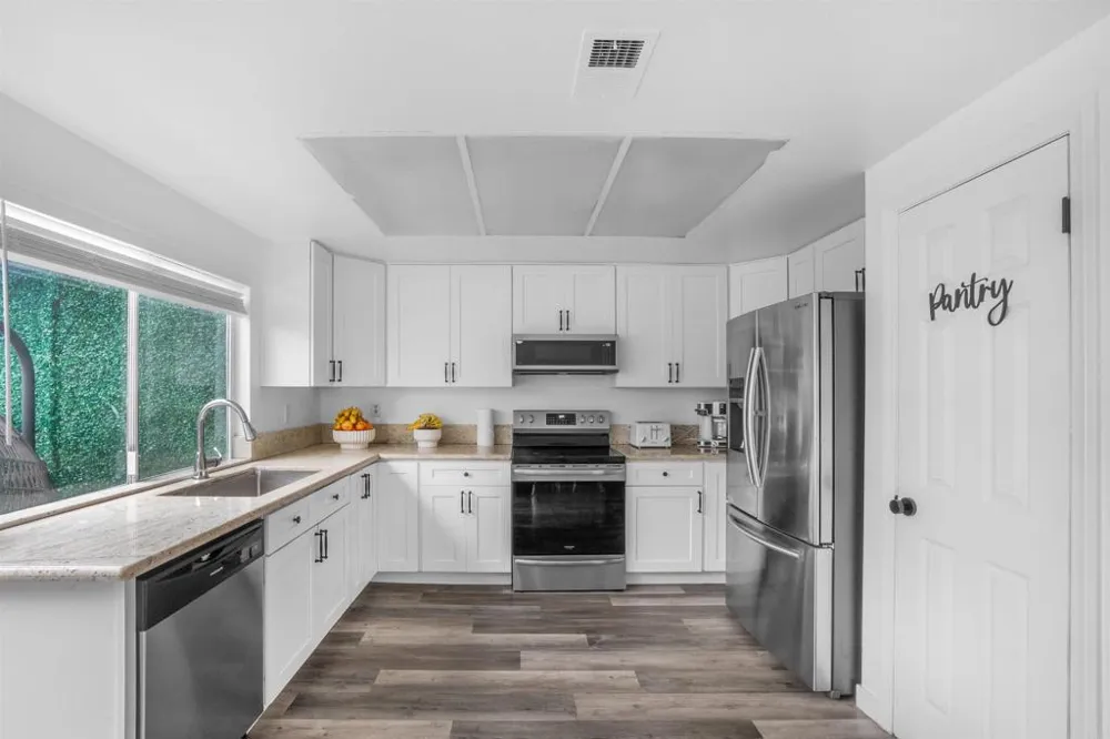 3075 Iris Avenue #B San Ysidro, CA 92173
