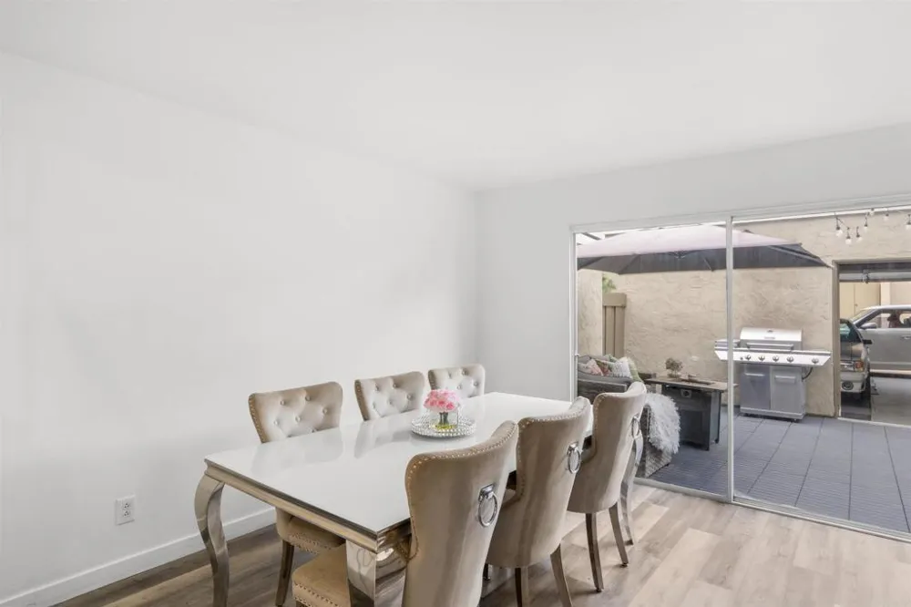 3075 Iris Avenue #B San Ysidro, CA 92173