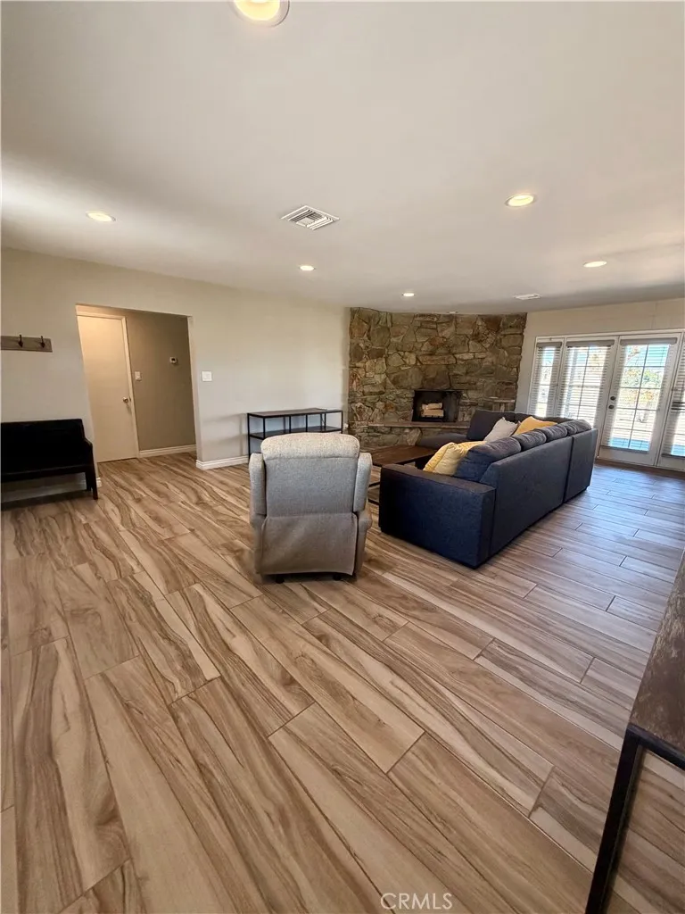 58282 Pueblo Yucca Valley, CA 92284