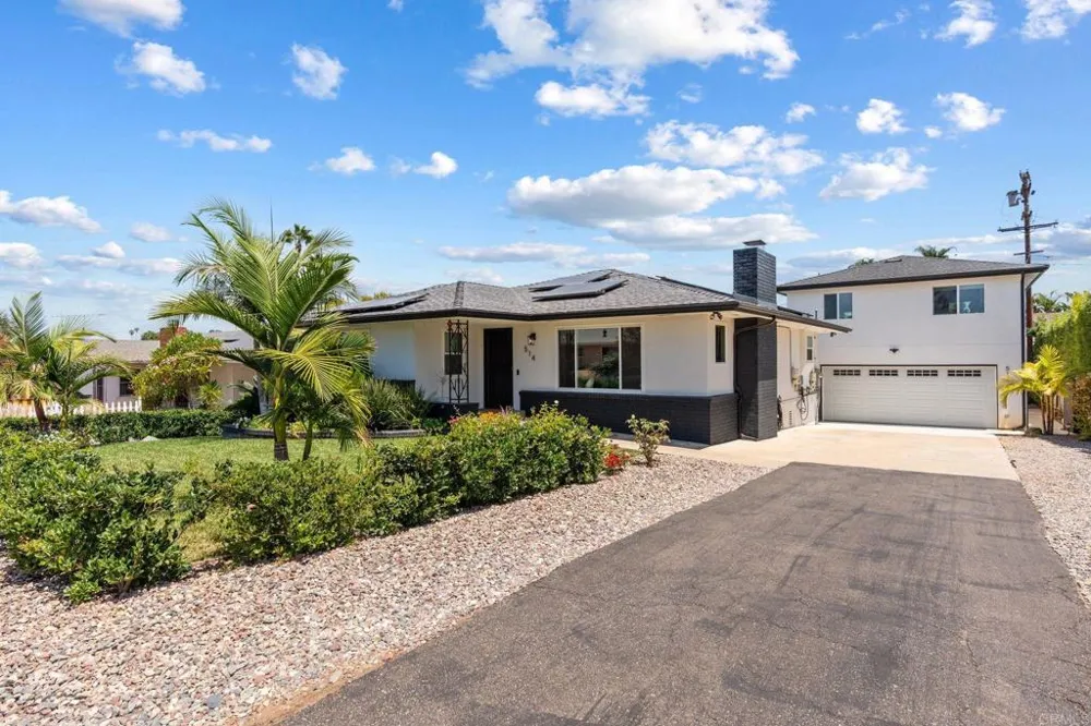 514 Avalon Drive Vista, CA 92084