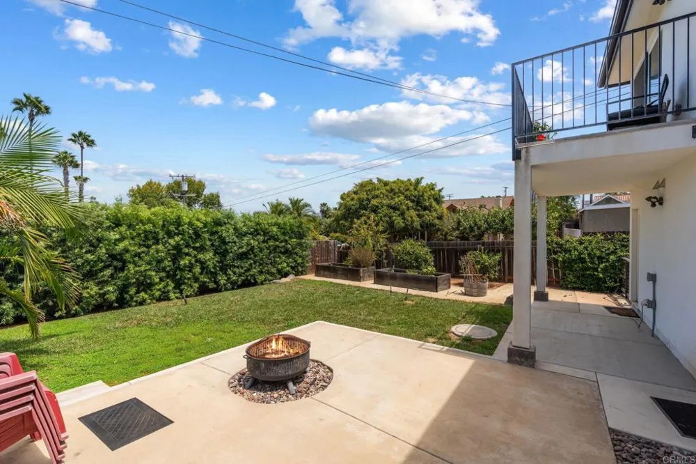 514 Avalon Drive Vista, CA 92084