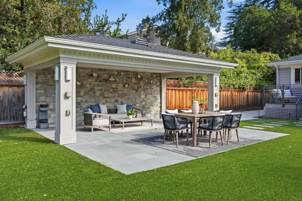 1730 Webster Street Palo Alto, CA 94301