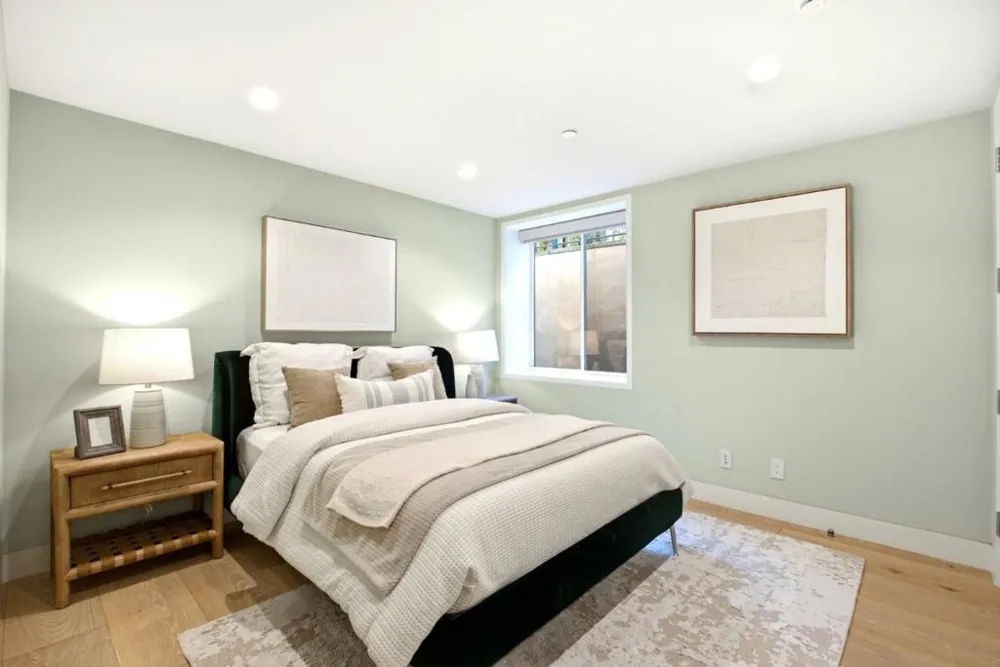 1730 Webster Street Palo Alto, CA 94301