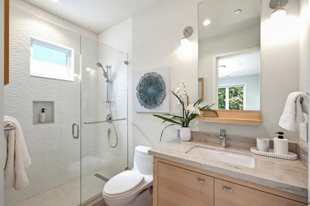 1730 Webster Street Palo Alto, CA 94301