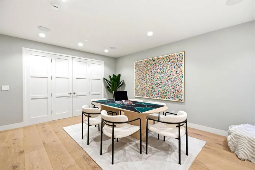 1730 Webster Street Palo Alto, CA 94301