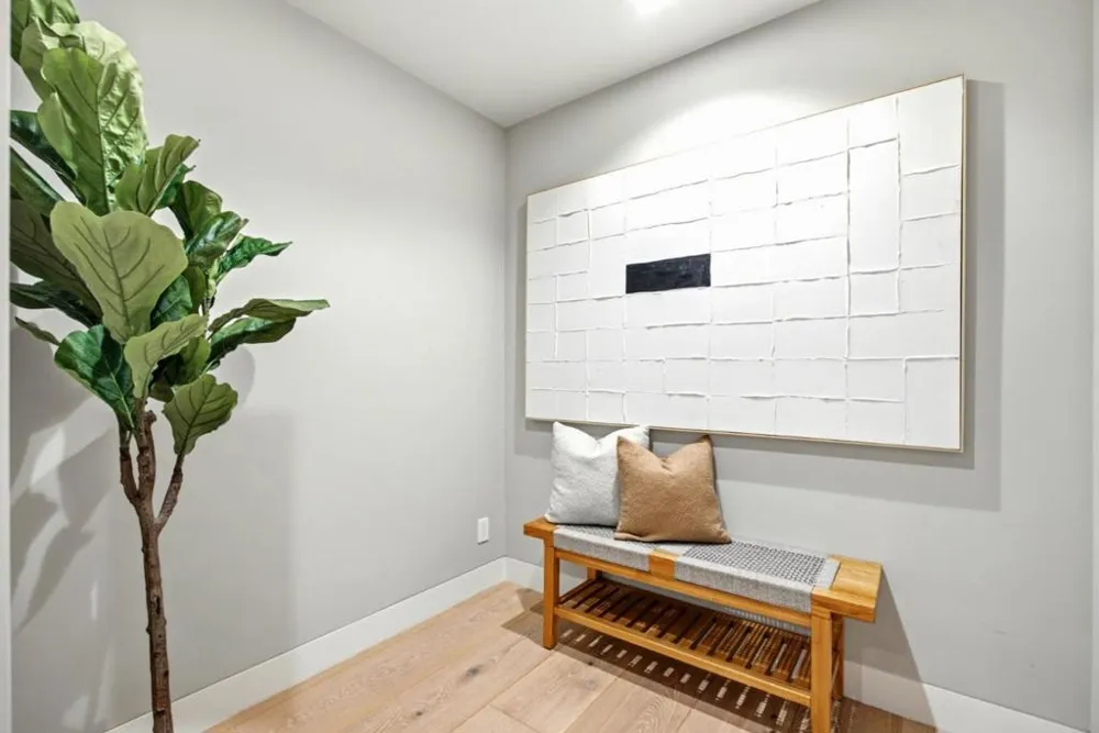 1730 Webster Street Palo Alto, CA 94301
