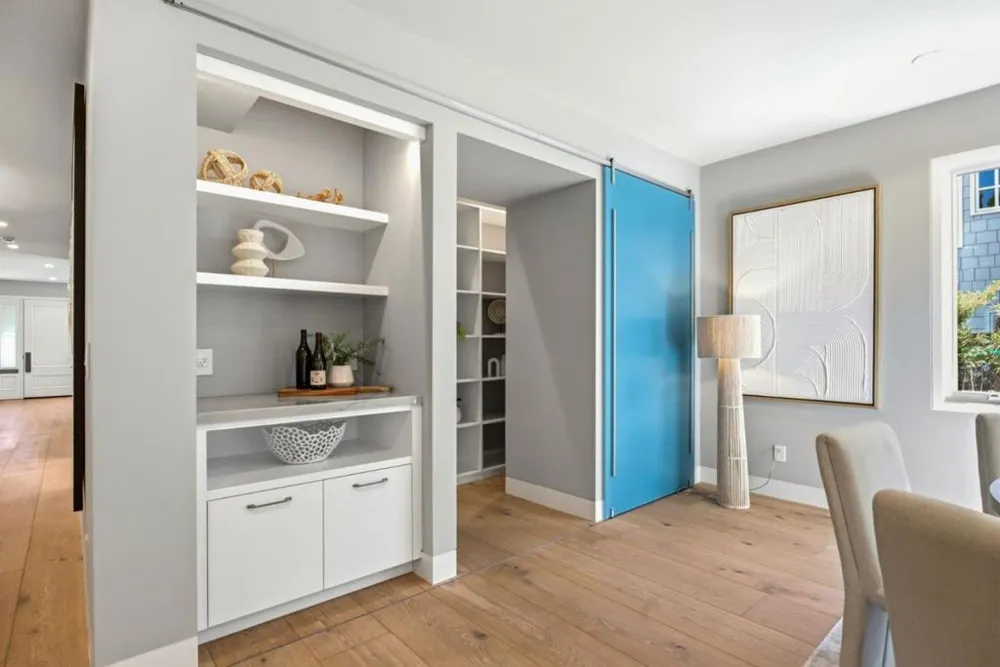 1730 Webster Street Palo Alto, CA 94301