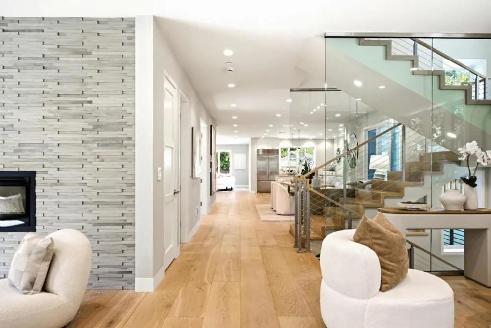 1730 Webster Street Palo Alto, CA 94301