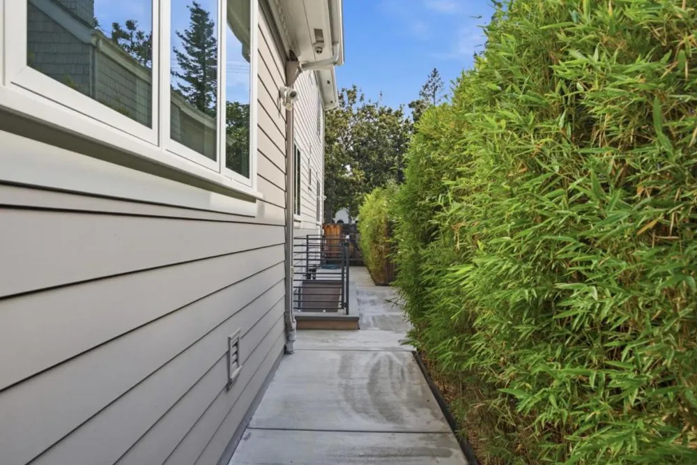 1730 Webster Street Palo Alto, CA 94301