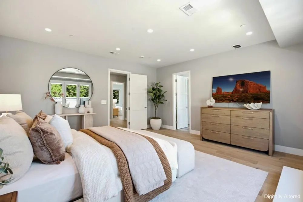 1730 Webster Street Palo Alto, CA 94301