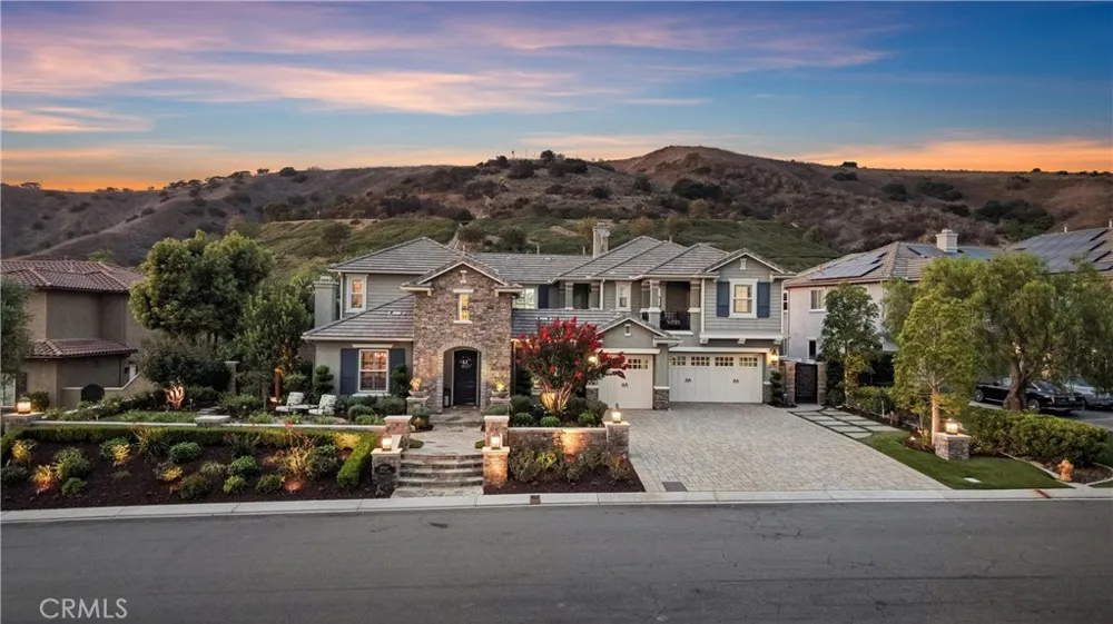 19907 Trotter Yorba Linda, CA 92886