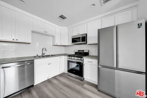 667 Wilton Place #201
