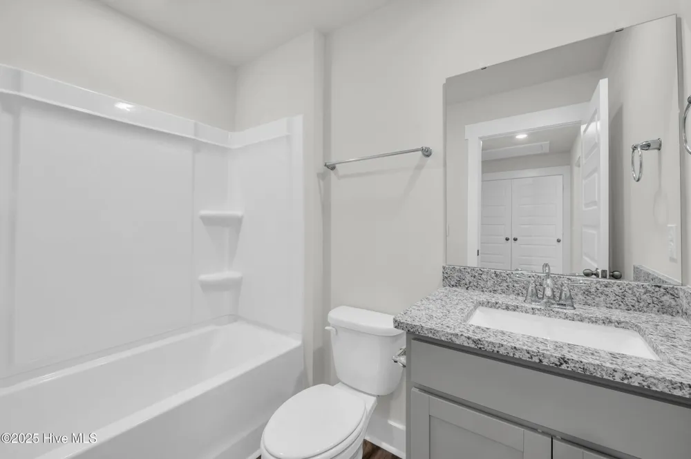 123 S Grassland Road Surf City, NC 28445