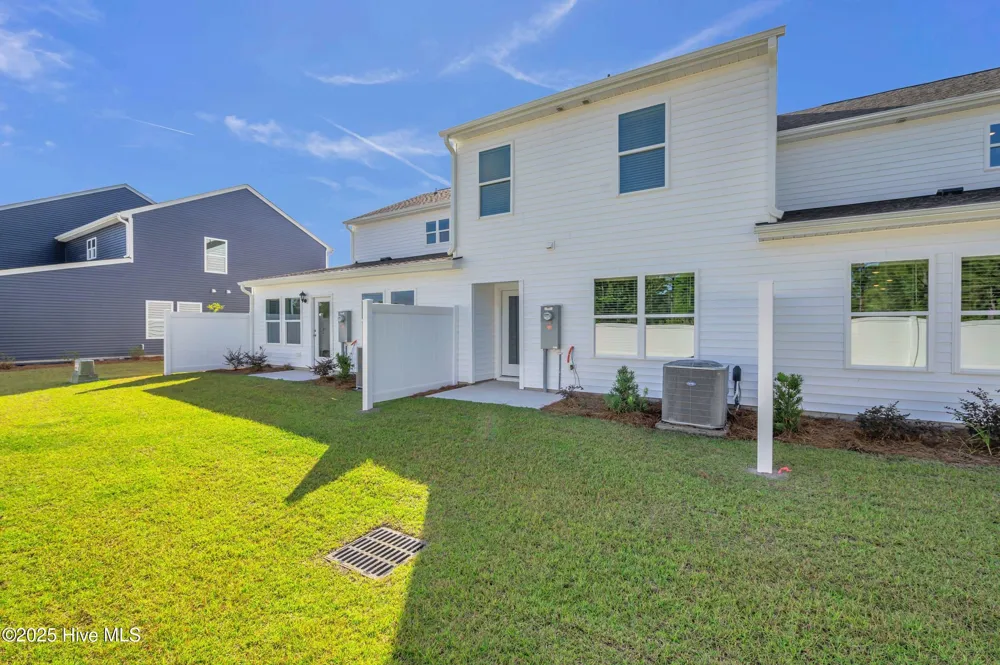 123 S Grassland Road Surf City, NC 28445