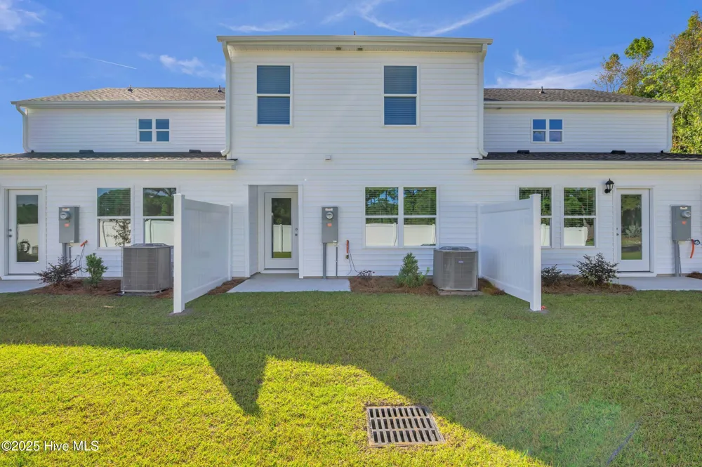 123 S Grassland Road Surf City, NC 28445