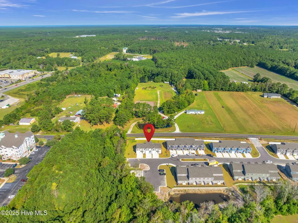 123 S Grassland Road Surf City, NC 28445