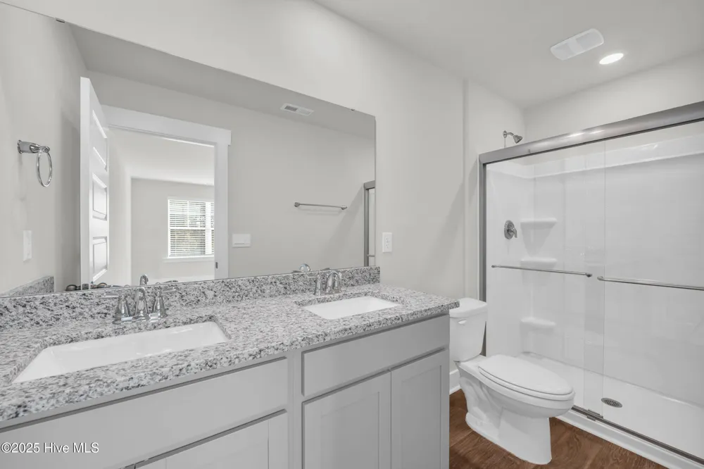 123 S Grassland Road Surf City, NC 28445