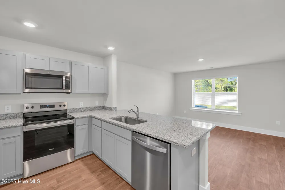 123 S Grassland Road Surf City, NC 28445