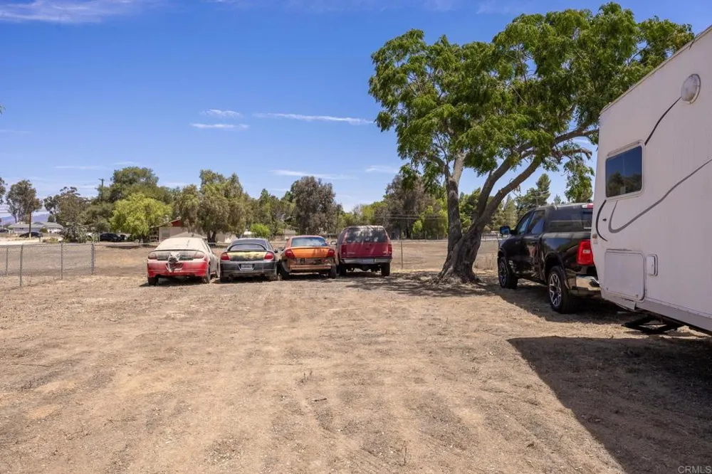 2238 Kelly Avenue Ramona, CA 92065