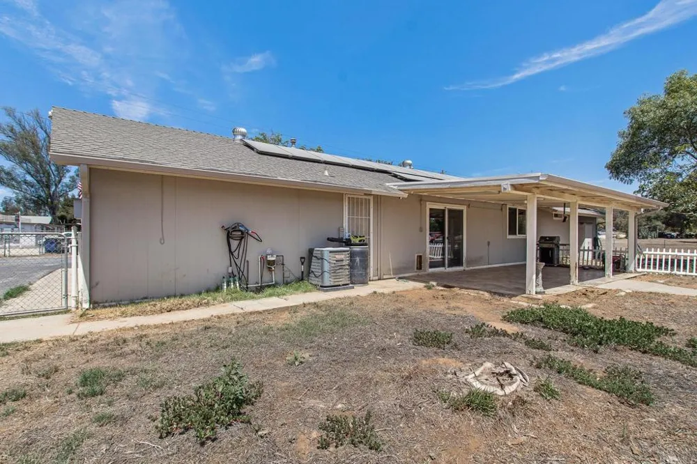 2238 Kelly Avenue Ramona, CA 92065