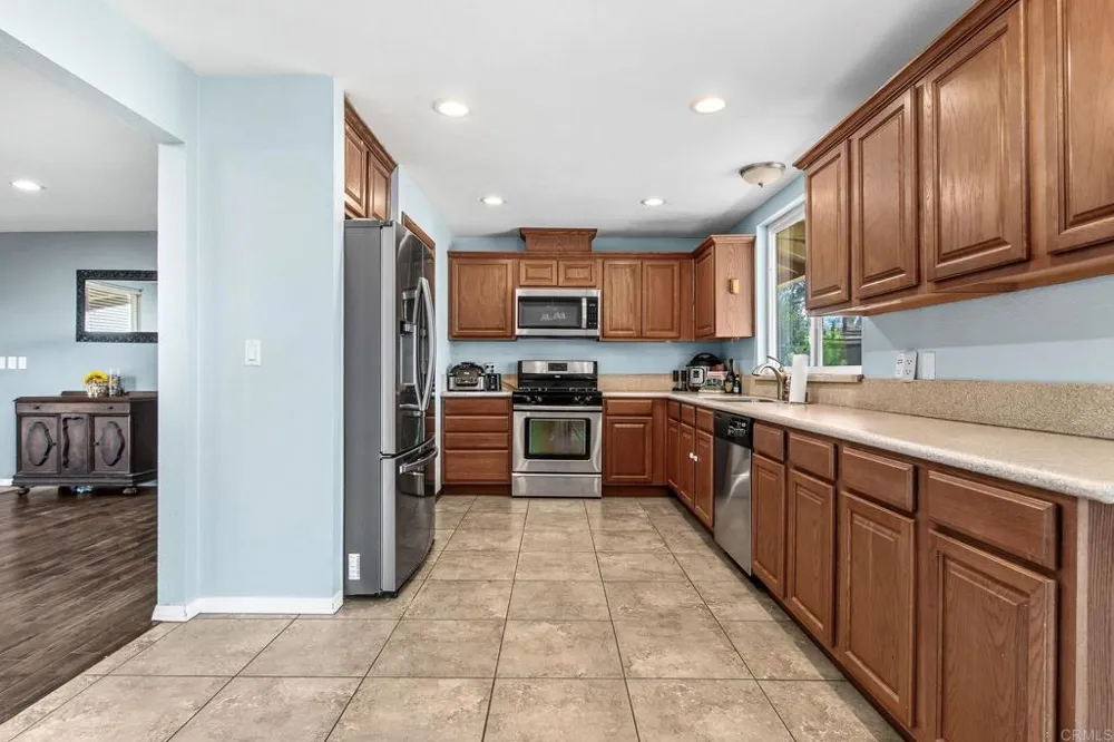 2238 Kelly Avenue Ramona, CA 92065