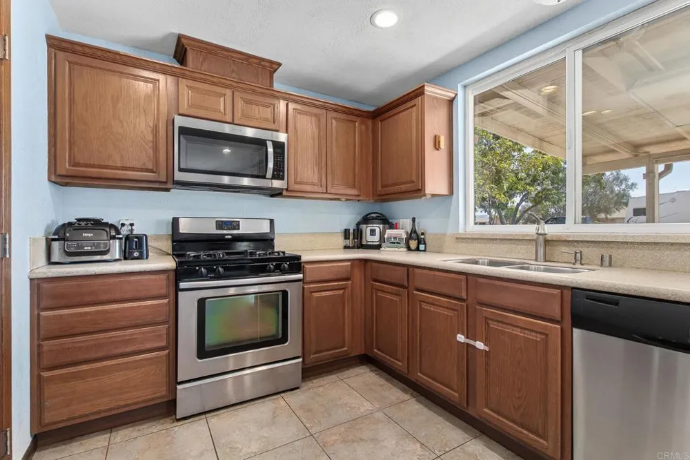 2238 Kelly Avenue Ramona, CA 92065
