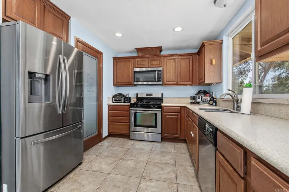 2238 Kelly Avenue Ramona, CA 92065