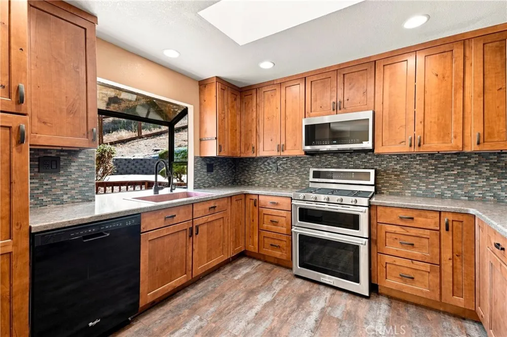 436 28th Paso Robles, CA 93446