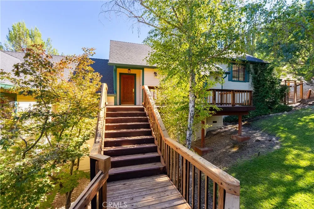 436 28th Paso Robles, CA 93446