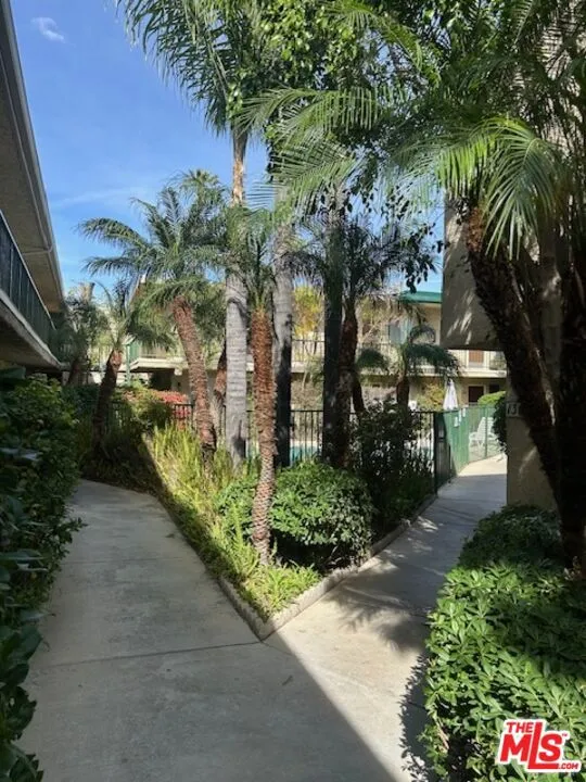 10540 Balboa Boulevard #119 Granada Hills, CA 91344