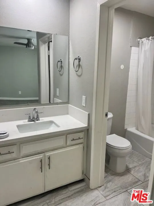 10540 Balboa Boulevard #119 Granada Hills, CA 91344