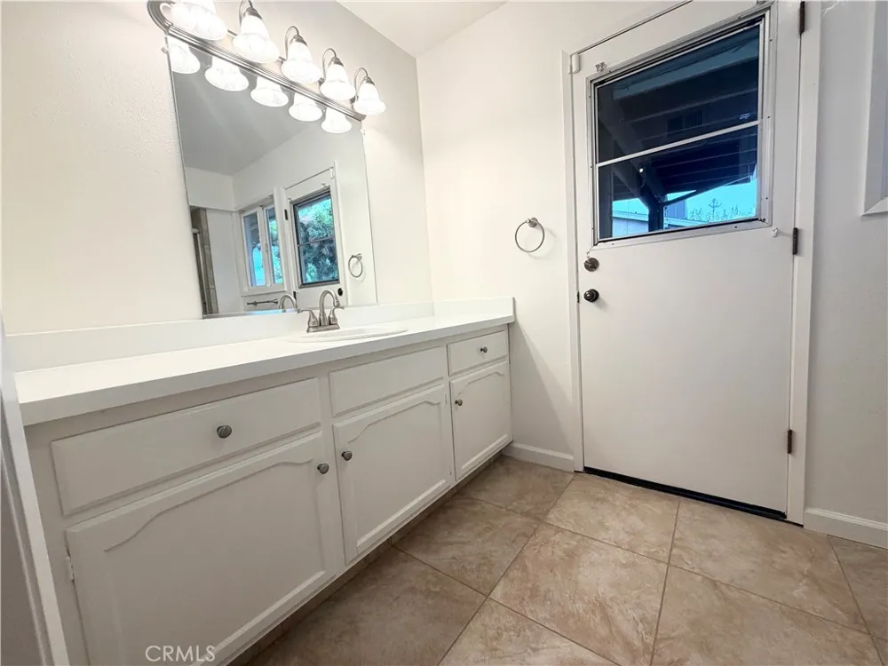 3372 Wawona Court Merced, CA 95340