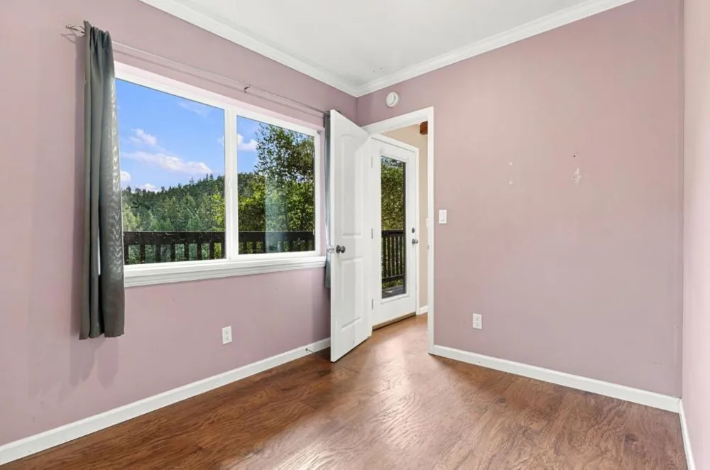 325 Vista Terrace Boulder Creek, CA 95006