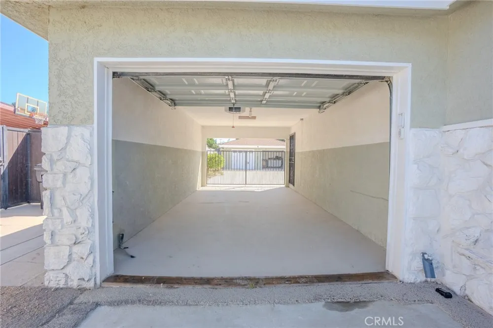 7826 Arnett Street Downey, CA 90241