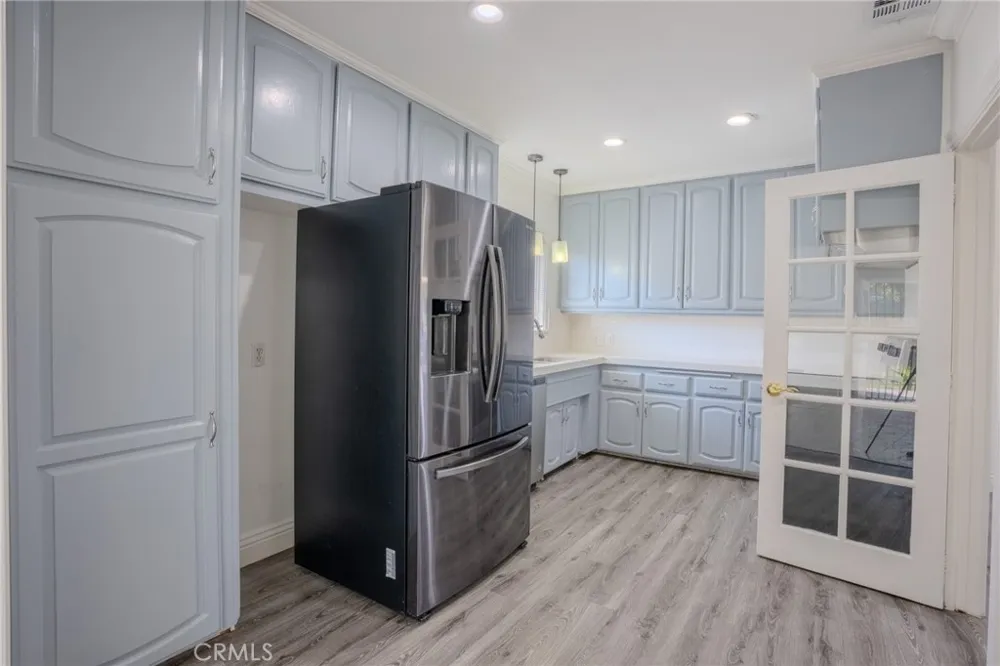 7826 Arnett Street Downey, CA 90241