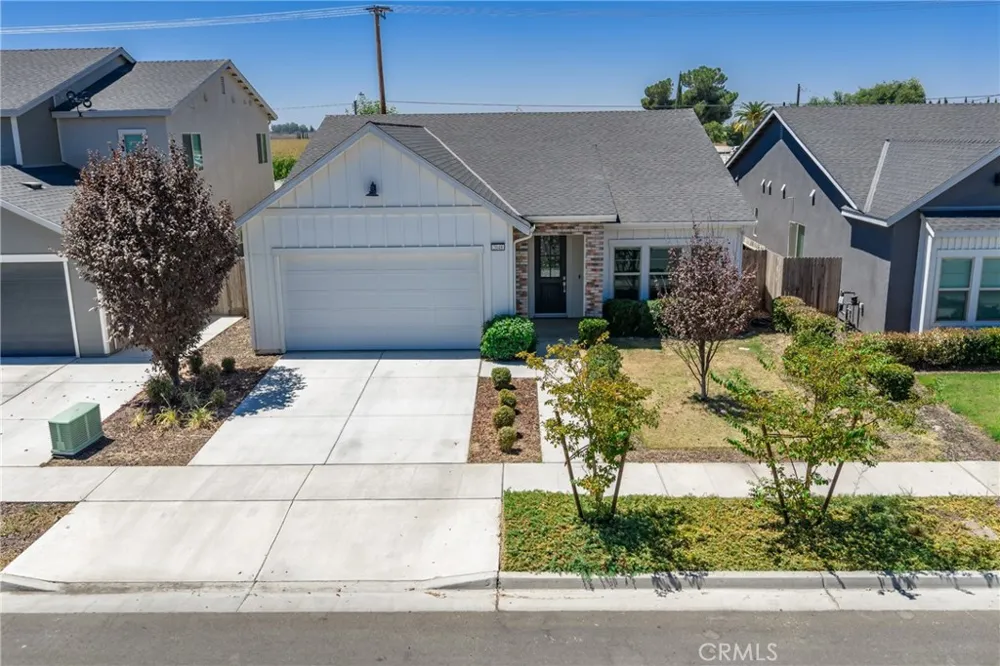 2048 Mitchell Street Hanford, CA 93230