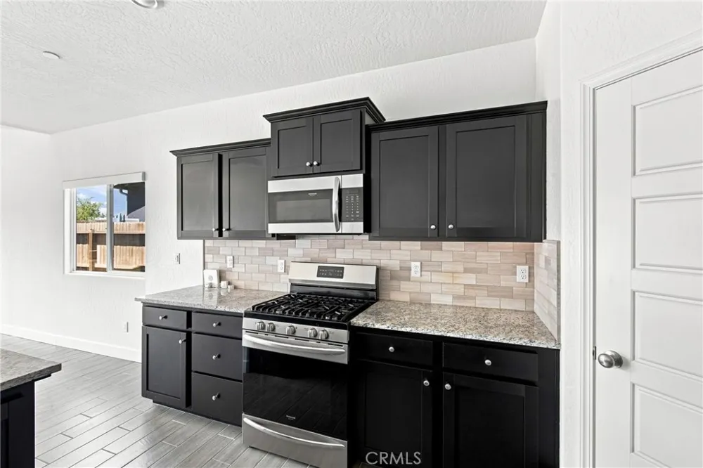 2048 Mitchell Street Hanford, CA 93230