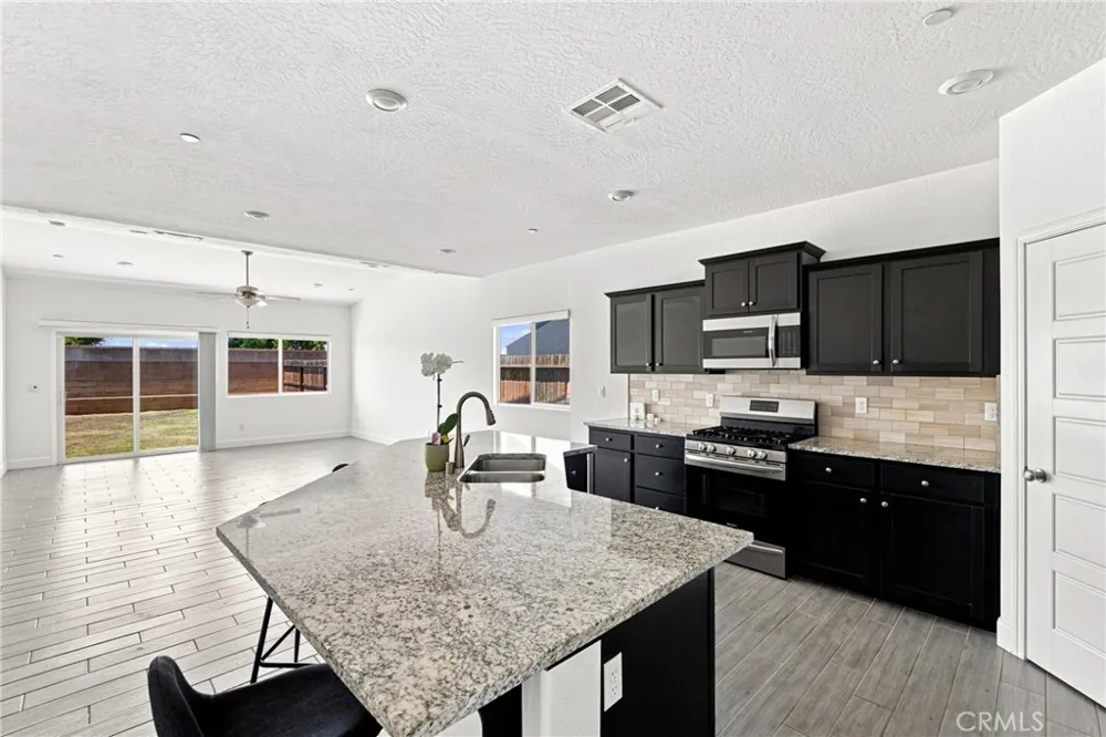 2048 Mitchell Street Hanford, CA 93230