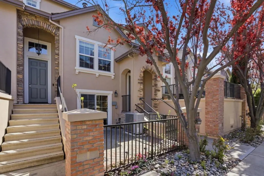 1122 Delmas Avenue San Jose, CA 95125