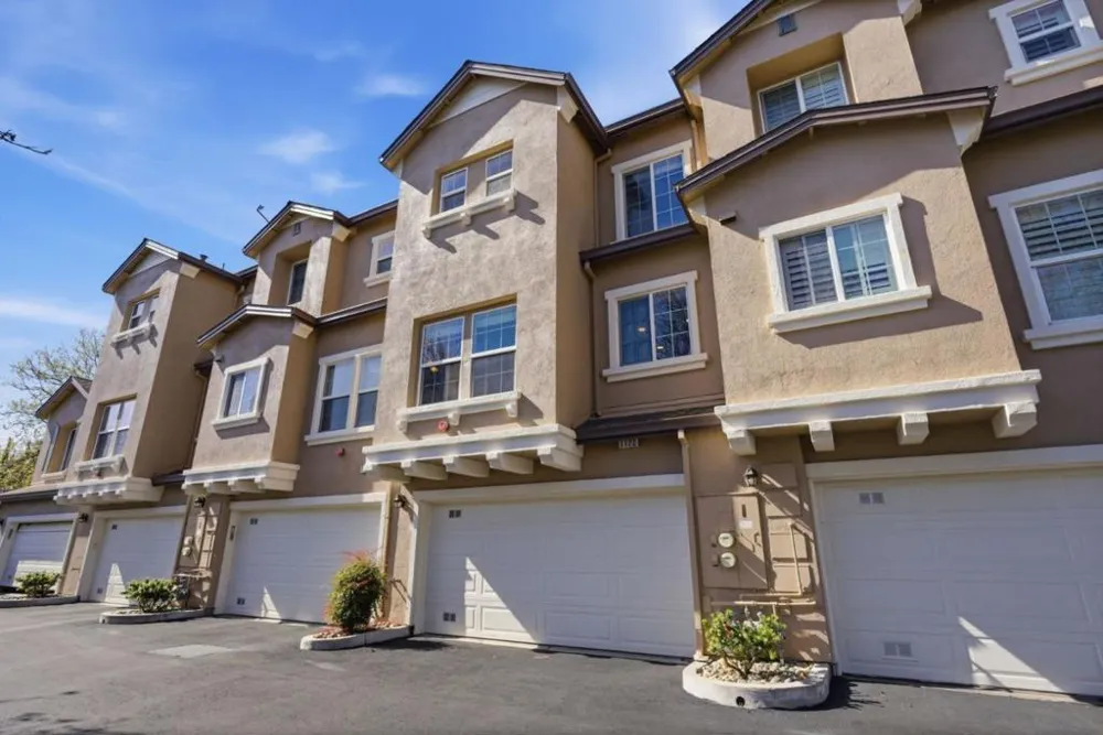 1122 Delmas Avenue San Jose, CA 95125