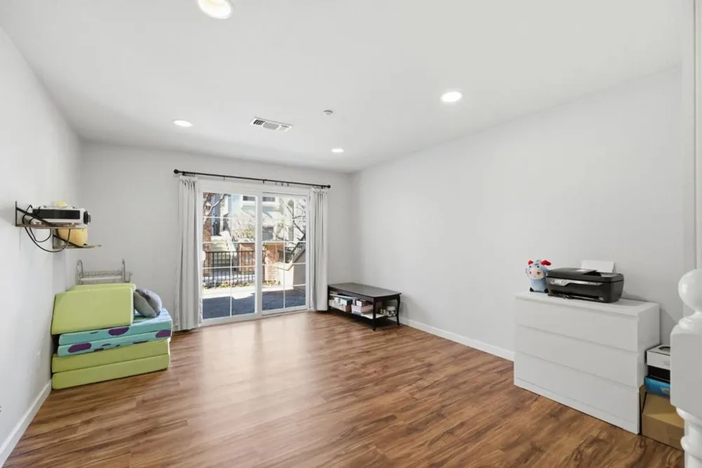 1122 Delmas Avenue San Jose, CA 95125